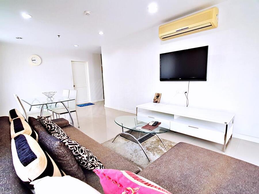 Serene Place Sukhumvit 24 · 2 bedroom · 86 SqM · Phrom Phong, Bangkok · Photo 1 Serene Place Sukhumvit 24 2-bedroom Condo in Phrom Phong, Bangkok – photo 1