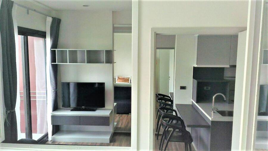 WYNE Sukhumvit · 1 bedroom · 30 SqM · Floor 11 · Khlong Toei, Bangkok · Photo 1 WYNE Sukhumvit 1-bedroom Condo in Khlong Toei, Bangkok – photo 1