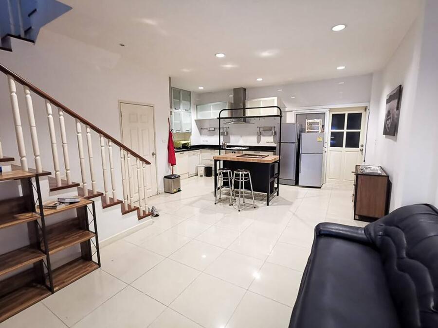 A cozy rama3 townhouse · 3 bedroom · 250 SqM · Rama 3, Bangkok · Photo 4 A cozy rama3 townhouse 3-bedroom Townhouse in Rama 3, Bangkok – photo 4
