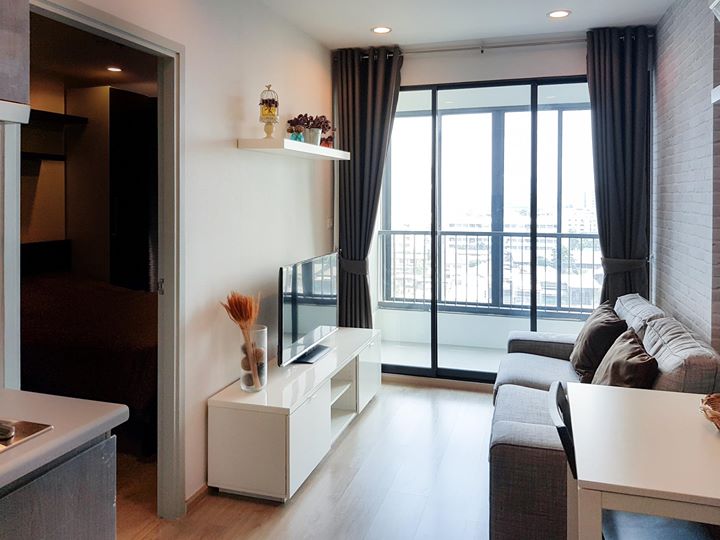 Ideo Sathorn-Thaphra · 1 bedroom · 30.68 SqM · Floor 8 · Thonburi, Bangkok · Photo 1 Ideo Sathorn-Thaphra 1-bedroom Condo in Thonburi, Bangkok – photo 1