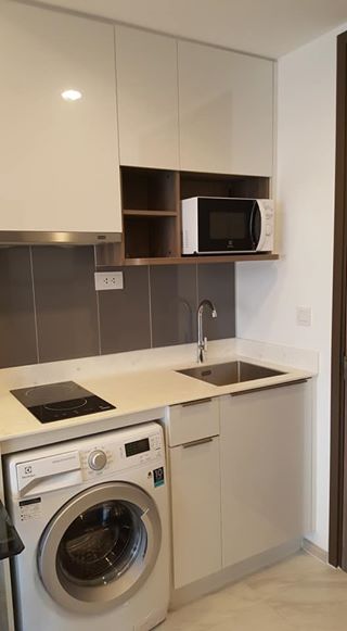 Ideo Mobi Asoke · 1 bedroom · 33 SqM · Floor 17 · Huai Khwang, Bangkok · Photo 3 Ideo Mobi Asoke 1-bedroom Condo in Huai Khwang, Bangkok – photo 3
