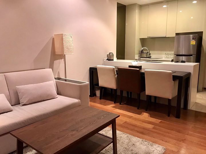 The Address Sukhumvit 28 · 1 bedroom · 52 SqM · Floor 10 · Phrom Phong, Bangkok · Photo 3 The Address Sukhumvit 28 1-bedroom Condo in Phrom Phong, Bangkok – photo 3