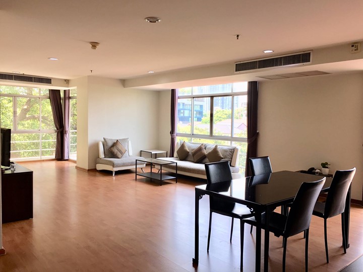 The Capital Sukhumvit 30/1 · 2 bedroom · 131 SqM · Floor 4 · Phrom Phong, Bangkok · Photo 1 The Capital Sukhumvit 30/1 2-bedroom Condo in Phrom Phong, Bangkok – photo 1