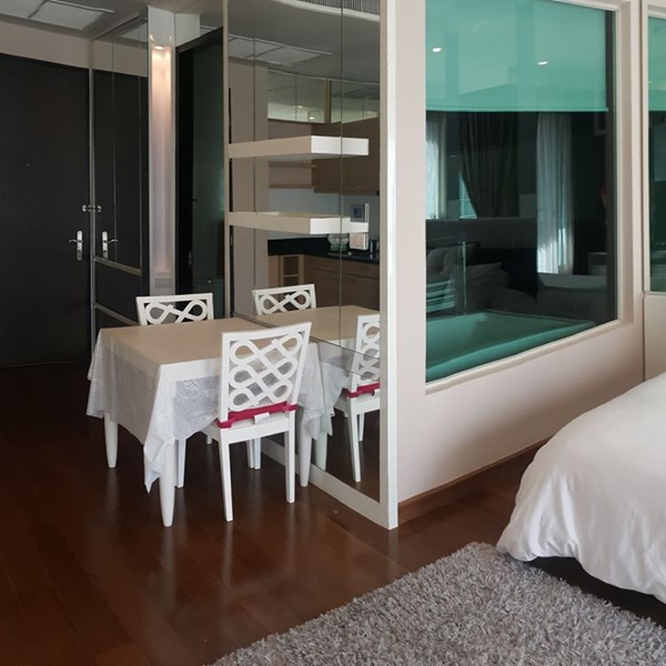 The Address Chidlom · 1 bedroom · 42 SqM · Floor 16 · Chidlom, Bangkok · Photo 5 The Address Chidlom 1-bedroom Condo in Chidlom, Bangkok – photo 5