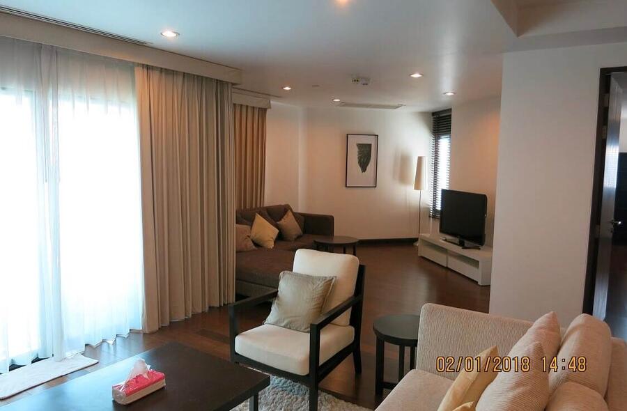 Sathorn Gardens · 3 bedroom · 200 SqM · Floor 33 · Silom, Bangkok · Photo 2 Sathorn Gardens 3-bedroom Condo in Silom, Bangkok – photo 2