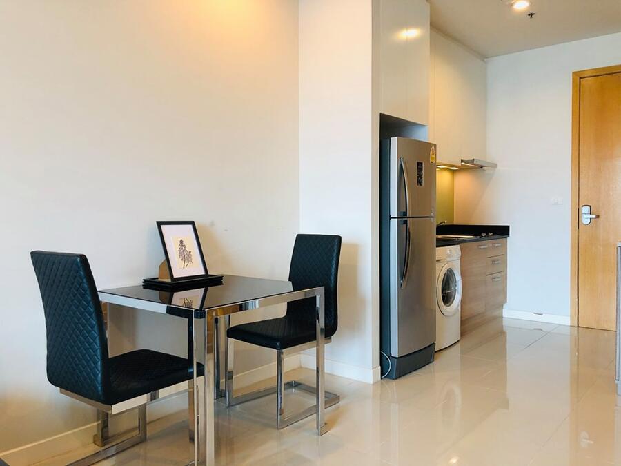 Circle Condominium · 1 bedroom · 47.59 SqM · Floor 12 · Nana, Bangkok · Photo 5 Circle Condominium 1-bedroom Condo in Nana, Bangkok – photo 5