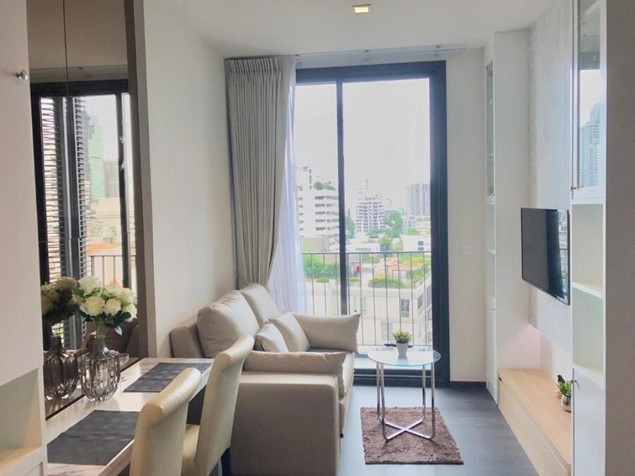 The Edge Sukhumvit 23 · 1 bedroom · 34 SqM · Floor 7 · Asoke, Bangkok · Photo 1 The Edge Sukhumvit 23 1-bedroom Condo in Asoke, Bangkok – photo 1