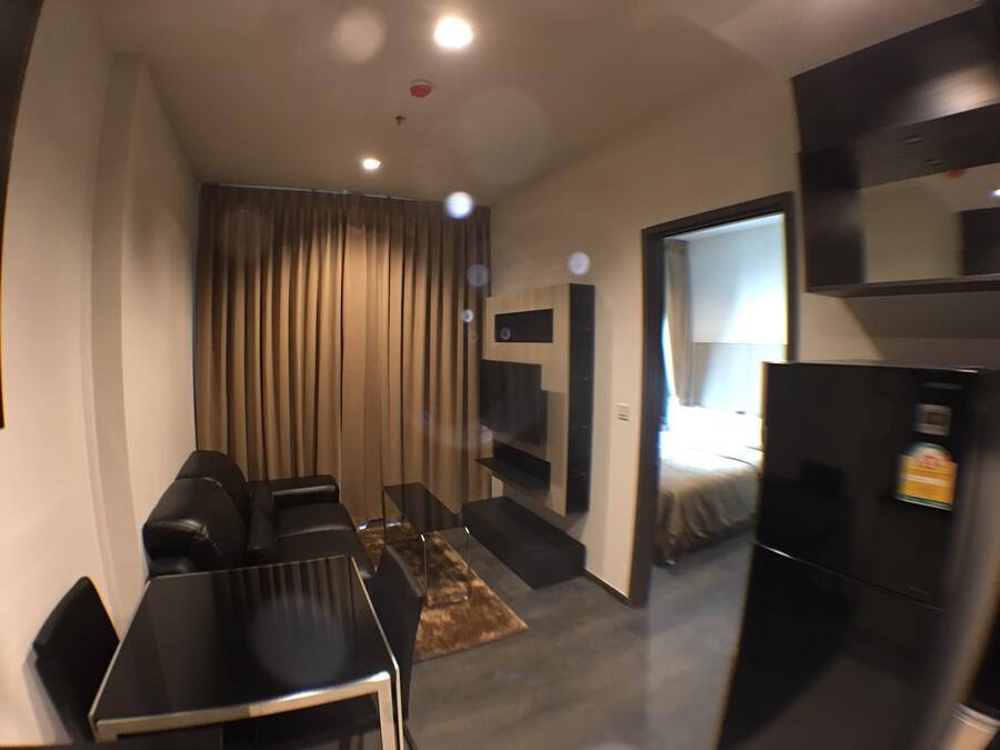 The Edge Sukhumvit 23 · 1 bedroom · 32 SqM · Floor 5 · Asoke, Bangkok · Photo 2 The Edge Sukhumvit 23 1-bedroom Condo in Asoke, Bangkok – photo 2