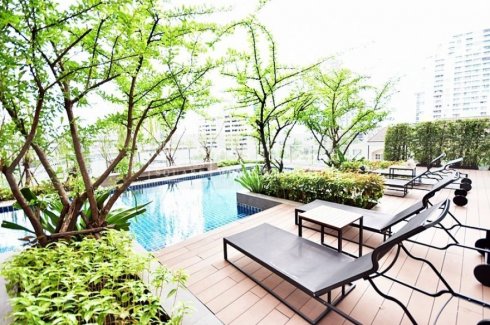 1-bedroom-condo-for-rent-in-noble-red-ari-sam-sen-nai-bangkok-near-bts-ari