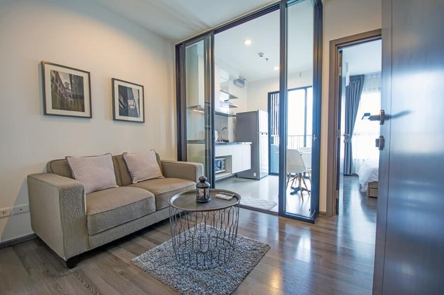 The Base Park East Sukhumvit 77 · 1 bedroom · 30 SqM · Floor 16 · Khlong Toei, Bangkok · Photo 1 The Base Park East Sukhumvit 77 1-bedroom Condo in Khlong Toei, Bangkok – photo 1
