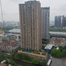 Villa-Asoke-Condominium-view-from-The-Lofts-Asoke