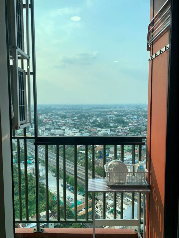 บริกซ์ คอนโด จรัญสนิทวงศ์ 64
