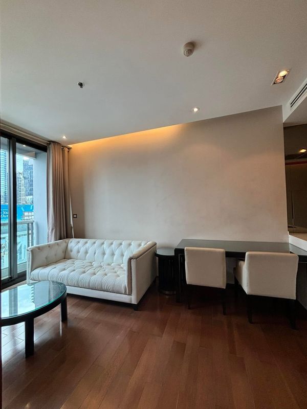 The Address Sukhumvit 28 · 1 bedroom · 45 SqM · Floor 10 · Phrom Phong, Bangkok · Photo 4 The Address Sukhumvit 28 1-bedroom Condo in Phrom Phong, Bangkok – photo 4