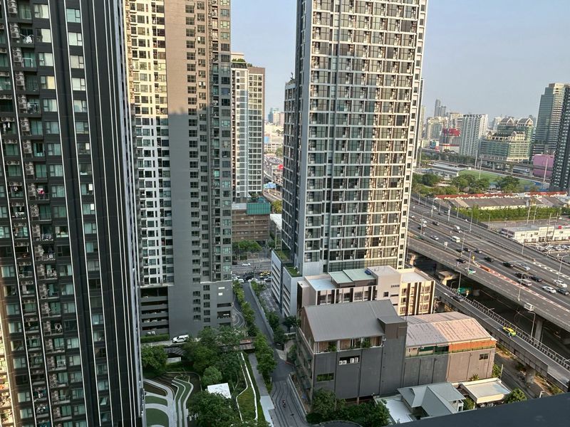 Life Asoke Hype · 1 bedroom · 36 SqM · Floor 23 · Rama 9, Bangkok · Photo 2 Life Asoke Hype 1-bedroom Condo in Rama 9, Bangkok – photo 2
