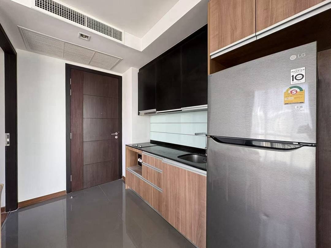 IMG_1410.JPG Image Shared WISH Signature Midtown Siam A126