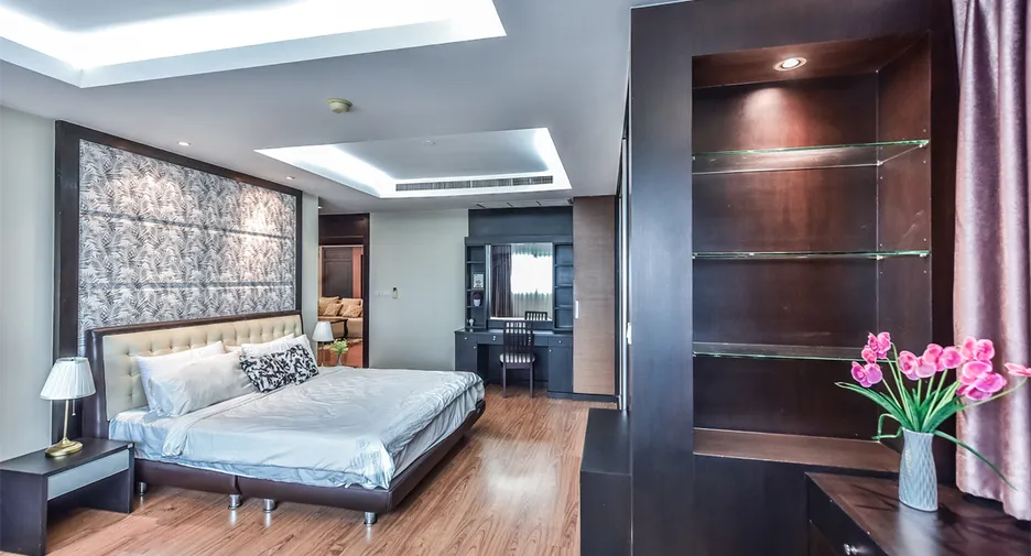 Sathorn Gardens · 3 bedroom · 200 SqM · Floor 32 · Silom, Bangkok · Photo 5 Sathorn Gardens 3-bedroom Condo in Silom, Bangkok – photo 5