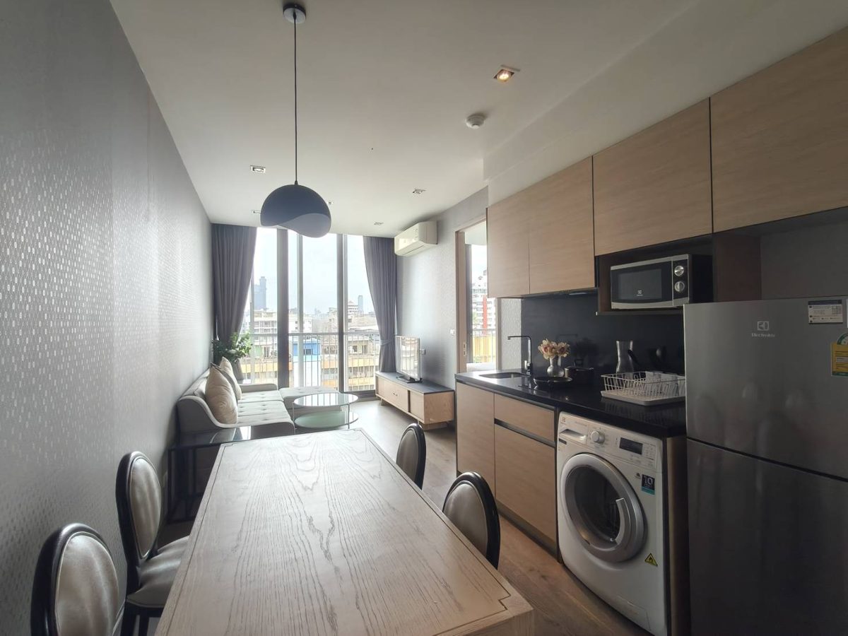 01.jpg Image Shared Park Origin Phrom Phong