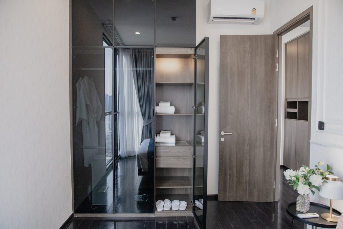 Closet Image Shared Park Origin Thonglor