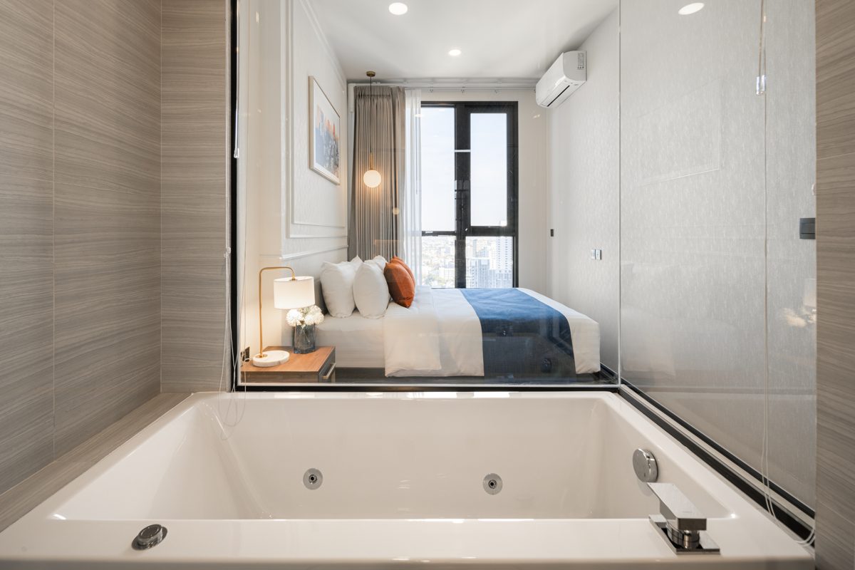 Bathtub Image Shared Park Origin Thonglor