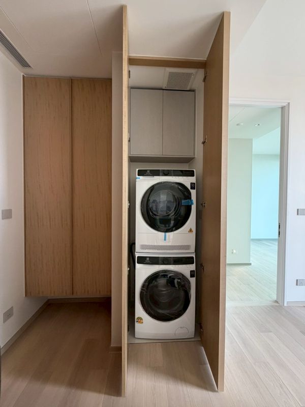 EI8HTEEN SEVEN · 1 bedroom · 51.95 SqM · Floor 8 · Photo 4 EI8HTEEN SEVEN 1-bedroom – photo 4