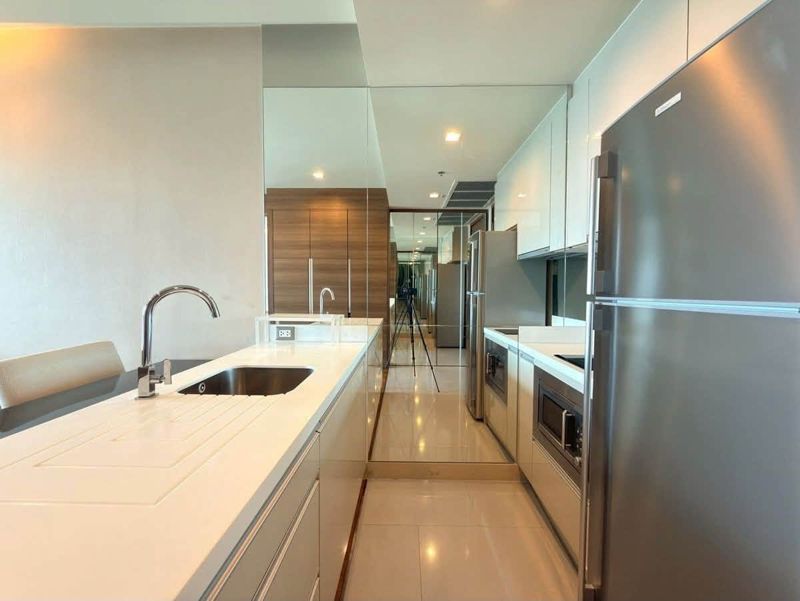 The Address Sathorn · 1 bedroom · 50 SqM · Floor 33 · Sathorn, Bangkok · Photo 3 The Address Sathorn 1-bedroom Condo in Sathorn, Bangkok – photo 3