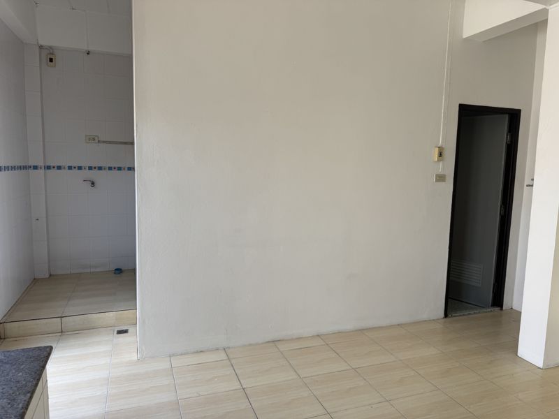 home office in Sukhumvit 66/1 · Photo 3 home office in Sukhumvit 66/1 Commercial Building – photo 3