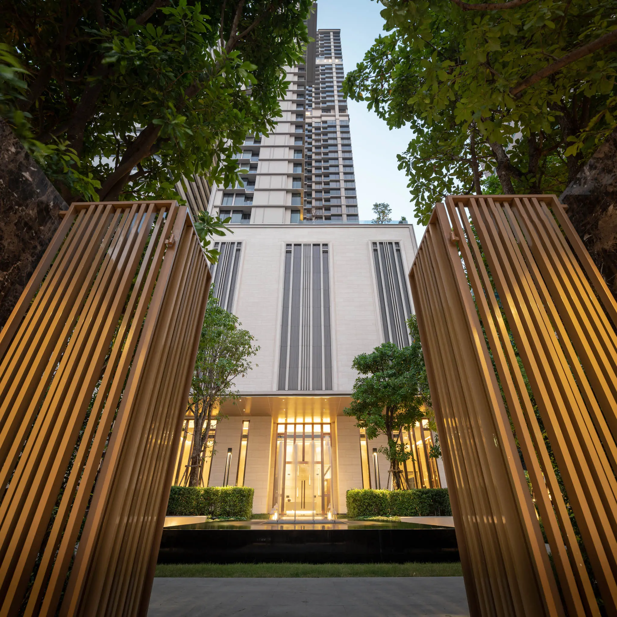 The ESSE Asoke · by SINGHA ESTATE · Condo · Asoke, Bangkok · Project image 1 The ESSE Asoke Condo in Asoke, Bangkok – project image 1
