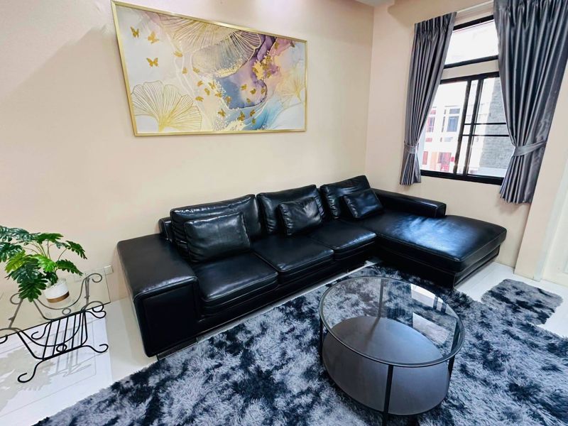 Chicha Castle · 4 bedroom · 350 SqM · Asoke, Bangkok · Photo 3 Chicha Castle 4-bedroom Townhouse in Asoke, Bangkok – photo 3