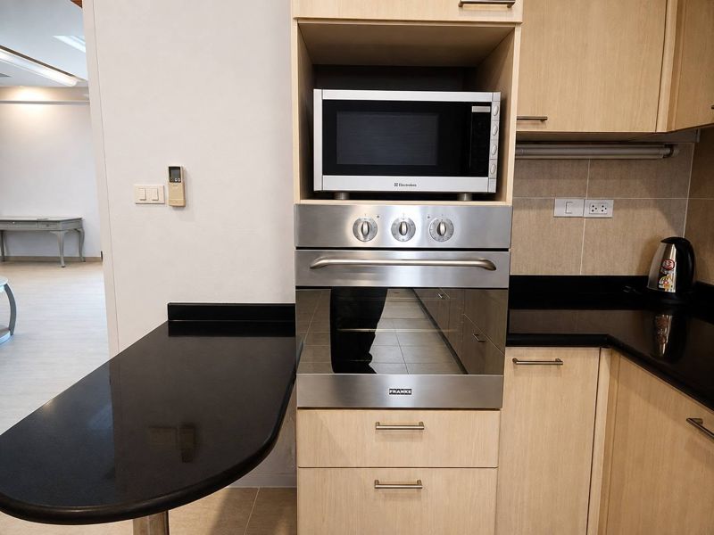 Chaidee Mansion · 3 bedroom · 270 SqM · Photo 4 Chaidee Mansion 3-bedroom Service Apartment – photo 4