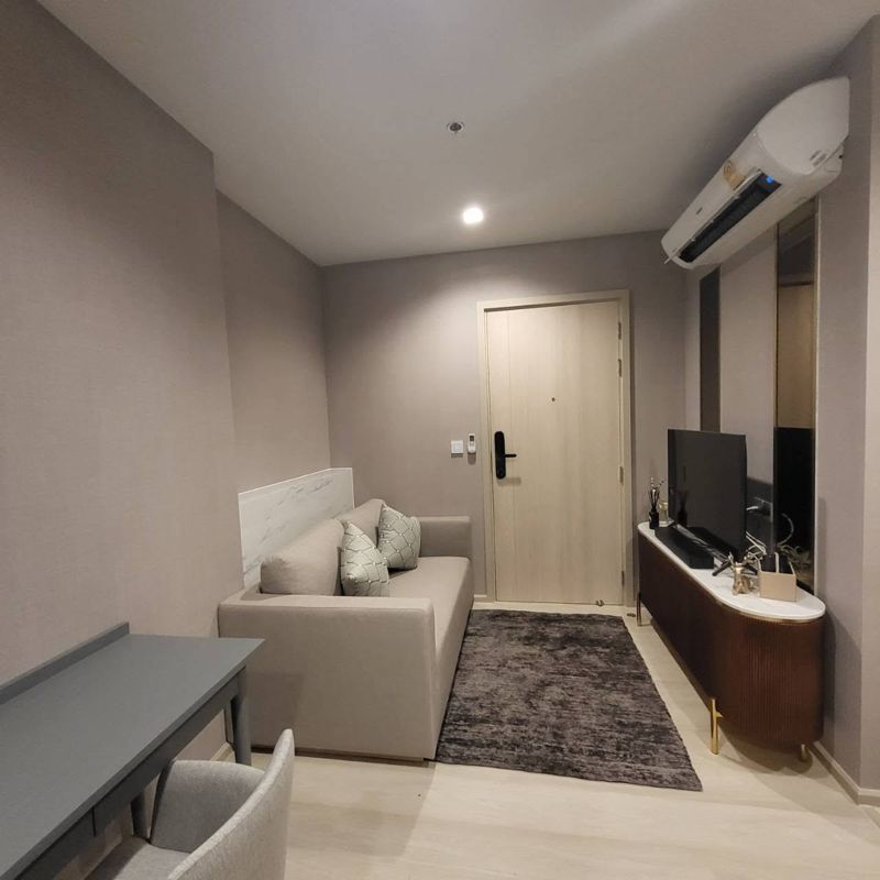 Life One Wireless · 1 bedroom · 35 SqM · Floor 11 · Ploenchit, Bangkok · Photo 1 Life One Wireless 1-bedroom Condo in Ploenchit, Bangkok – photo 1