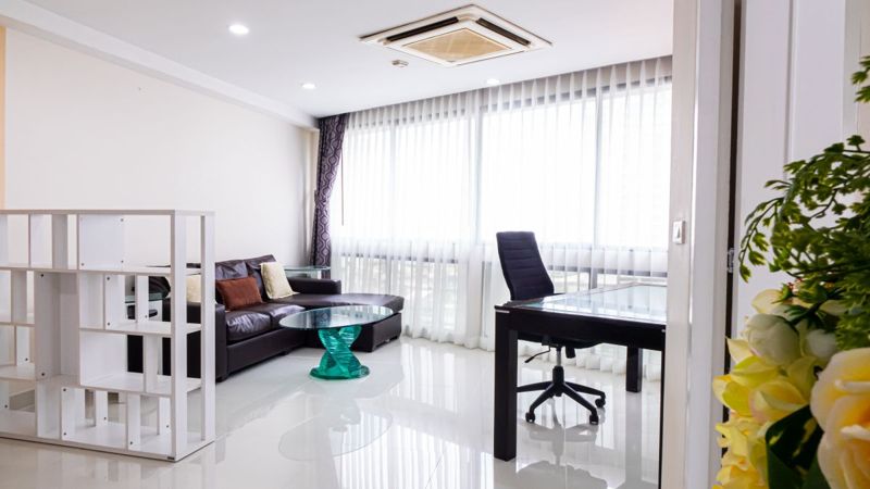 President Park Sukhumvit 24 · 3 bedroom · 265 SqM · Floor 11 · Phrom Phong, Bangkok · Photo 1 President Park Sukhumvit 24 3-bedroom Condo in Phrom Phong, Bangkok – photo 1