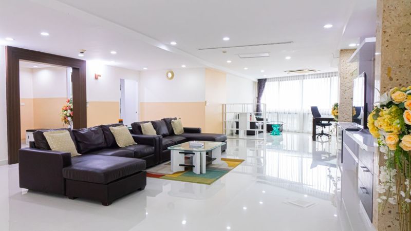 President Park Sukhumvit 24 · 3 bedroom · 265 SqM · Floor 11 · Phrom Phong, Bangkok · Photo 2 President Park Sukhumvit 24 3-bedroom Condo in Phrom Phong, Bangkok – photo 2
