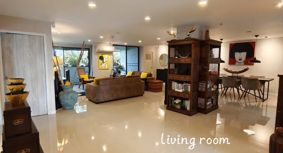 Beverly Tower · 3 bedroom · 230 SqM · Floor 7 · Nana, Bangkok · Photo 2 Beverly Tower 3-bedroom Condo in Nana, Bangkok – photo 2