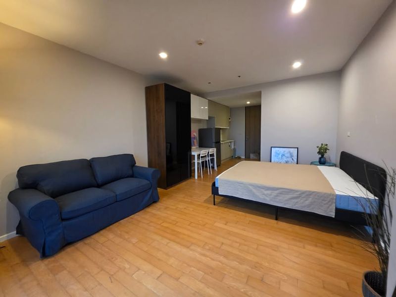 Noble Solo · 1 bedroom · 35 SqM · Floor 10 · Watthana, Bangkok · Photo 4 Noble Solo 1-bedroom Condo in Watthana, Bangkok – photo 4