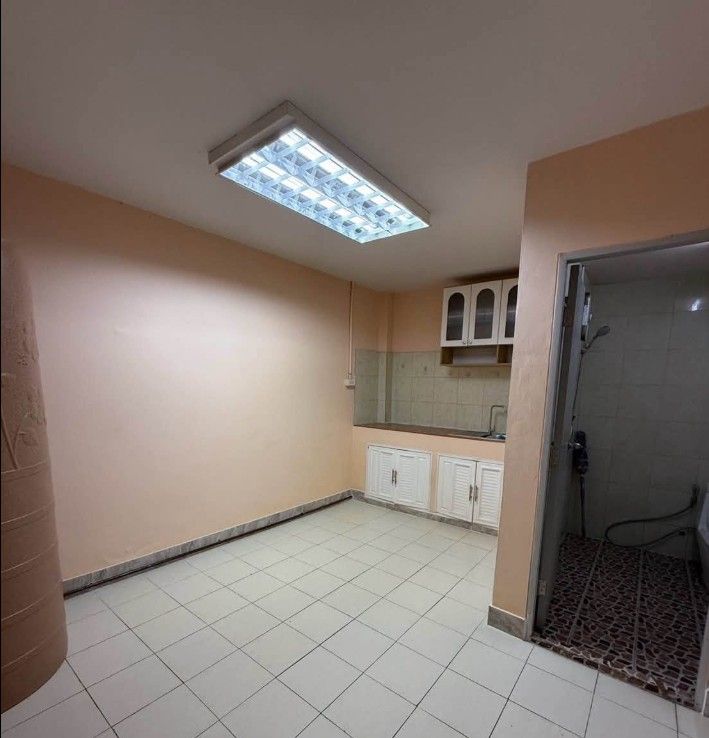 Commercial Building near Terminal 21 Rama 3 · 3 bedroom · 180 SqM · Photo 4 Commercial Building near Terminal 21 Rama 3 3-bedroom Townhouse – photo 4