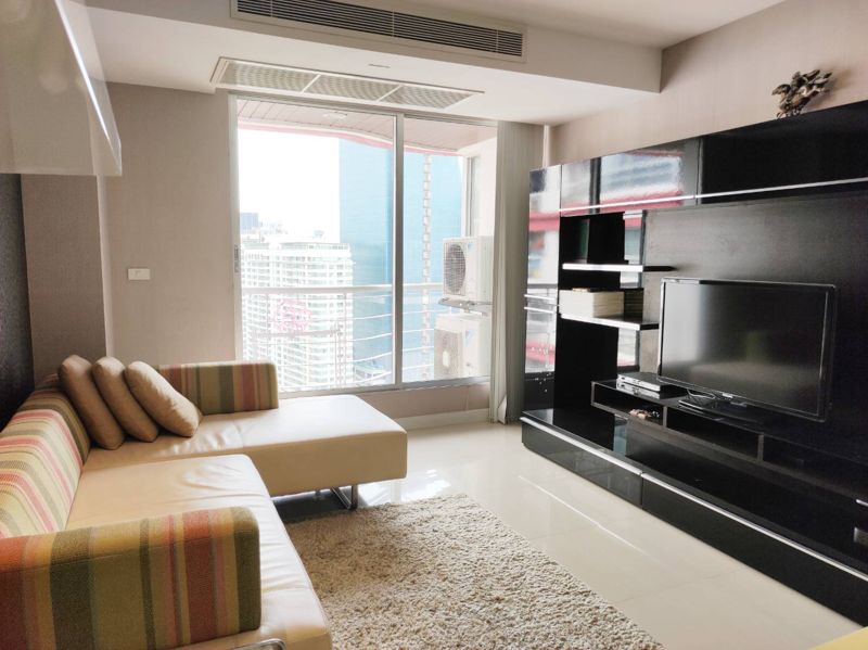 Pathumwan Resort · 2 bedroom · 75 SqM · Floor 20 · Victory Monument, Bangkok · Photo 1 Pathumwan Resort 2-bedroom Condo in Victory Monument, Bangkok – photo 1
