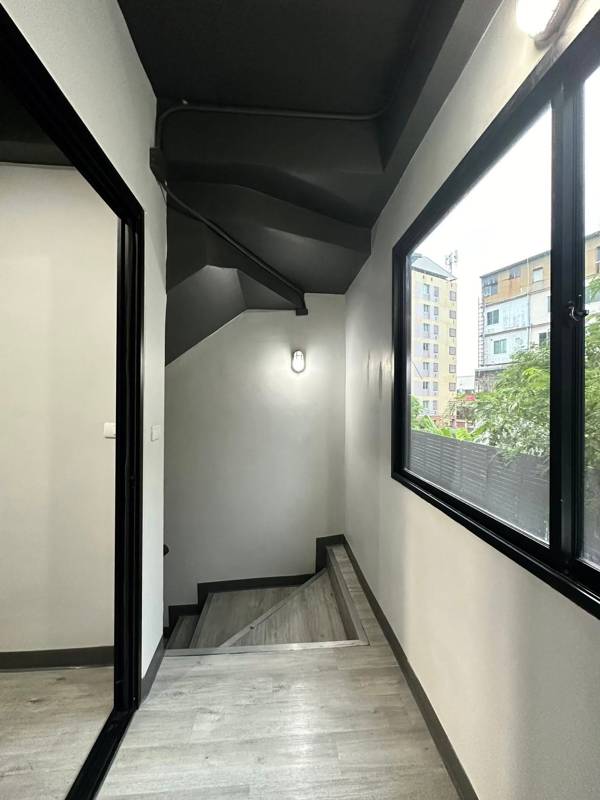 The Pride Sukhumvit 77 · 1 bedroom · 370 SqM · Suan Luang, Bangkok · Photo 3 The Pride Sukhumvit 77 1-bedroom Commercial Building in Suan Luang, Bangkok – photo 3