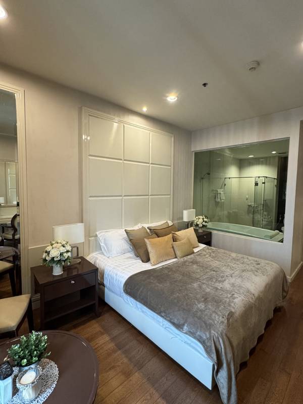 The Address Chidlom · 1 bedroom · 56.75 SqM · Floor 9 · Chidlom, Bangkok · Photo 1 The Address Chidlom 1-bedroom Condo in Chidlom, Bangkok – photo 1