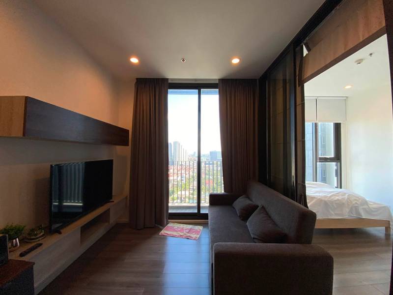 Whizdom Essence Sukhumvit · 2 bedroom · 51.9 SqM · Floor 20 · Punnawithi, Bangkok · Photo 2 Whizdom Essence Sukhumvit 2-bedroom Condo in Punnawithi, Bangkok – photo 2