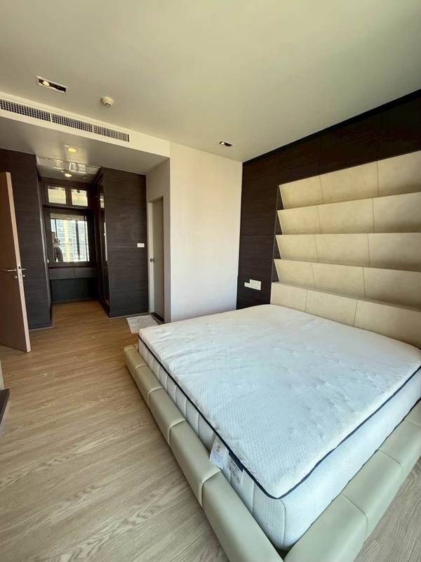 Noble Solo · 1 bedroom · 55 SqM · Floor 19 · Watthana, Bangkok · Photo 4 Noble Solo 1-bedroom Condo in Watthana, Bangkok – photo 4