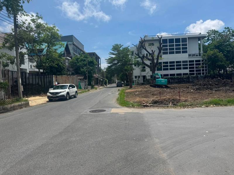 Land for Sale in Bang Na with Park View · 4760 SqM · Floor 1 · Suan Luang, Bangkok · Photo 2 Land for Sale in Bang Na with Park View Land in Suan Luang, Bangkok – photo 2