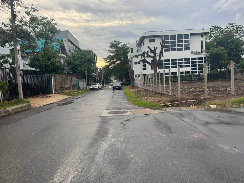 Land for Sale in Bang Na with Park View · 4760 SqM · Floor 1 · Suan Luang, Bangkok · Photo 4 Land for Sale in Bang Na with Park View Land in Suan Luang, Bangkok – photo 4