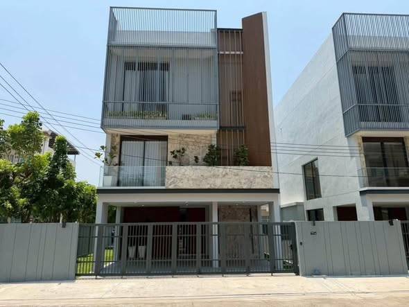Preecha Beyond Ramkhamhaeng-Krungthepkreetha · 4 bedroom · 266.4 SqM · Photo 1 Preecha Beyond Ramkhamhaeng-Krungthepkreetha 4-bedroom Detached House – photo 1
