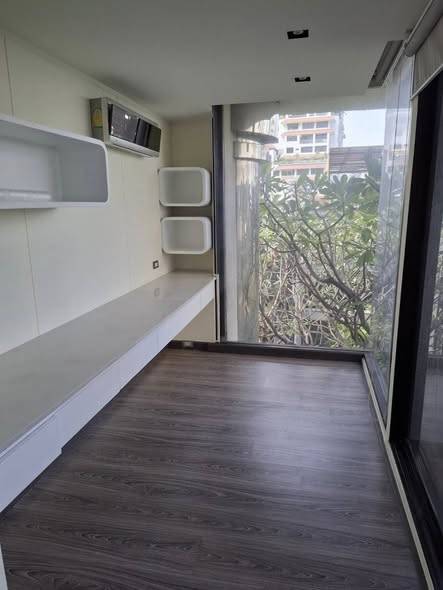 Supalai Place Sukhumvit 39 · 3 bedroom · 365 SqM · Floor 5 · Watthana, Bangkok · Photo 2 Supalai Place Sukhumvit 39 3-bedroom Condo in Watthana, Bangkok – photo 2