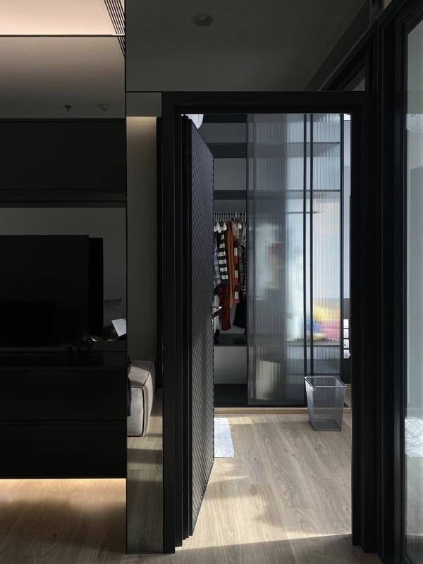 Oka Haus · 1 bedroom · 34 SqM · Floor 17 · Khlong Toei, Bangkok · Photo 2 Oka Haus 1-bedroom Condo in Khlong Toei, Bangkok – photo 2