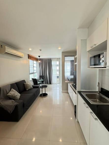 The Clover · 1 bedroom · 37 SqM · Floor 4 · Thong Lo, Bangkok · Photo 1 The Clover 1-bedroom Condo in Thong Lo, Bangkok – photo 1