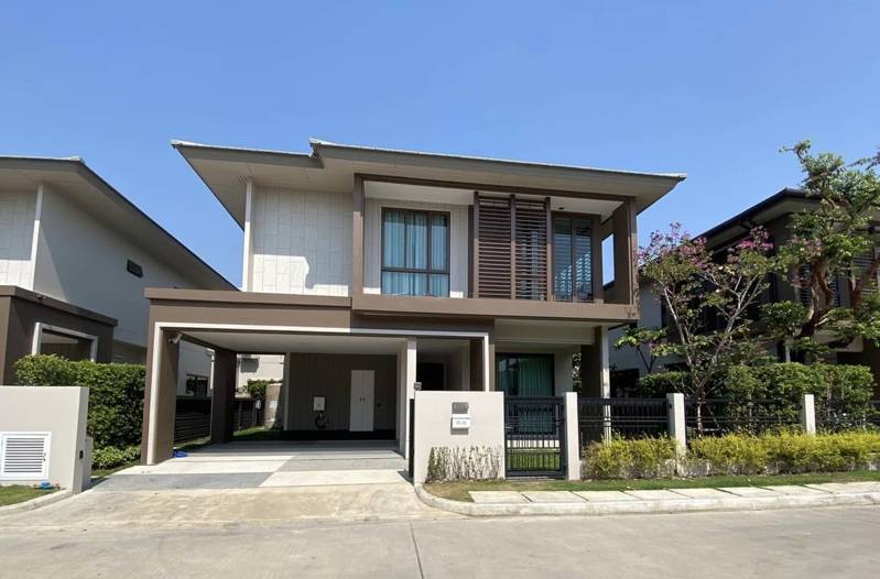 Burasiri Krungthep Kreetha · 4 bedroom · 56 SqM · Krungthep Kreetha, Bangkok · Photo 1 Burasiri Krungthep Kreetha 4-bedroom Detached House in Krungthep Kreetha, Bangkok – photo 1
