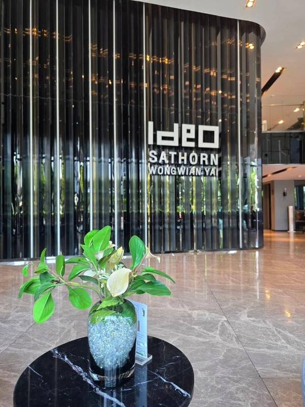 Ideo Sathorn-Wongwian Yai · 1 bedroom · 34 SqM · Floor 6 · Riverside, Bangkok · Photo 1 Ideo Sathorn-Wongwian Yai 1-bedroom Condo in Riverside, Bangkok – photo 1