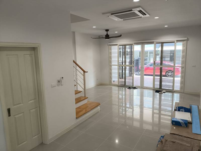 Baan Klang Muang Urbanion Rama 9-Ladprao · 3 bedroom · Lat Phrao, Bangkok · Photo 3 Baan Klang Muang Urbanion Rama 9-Ladprao 3-bedroom Townhouse in Lat Phrao, Bangkok – photo 3