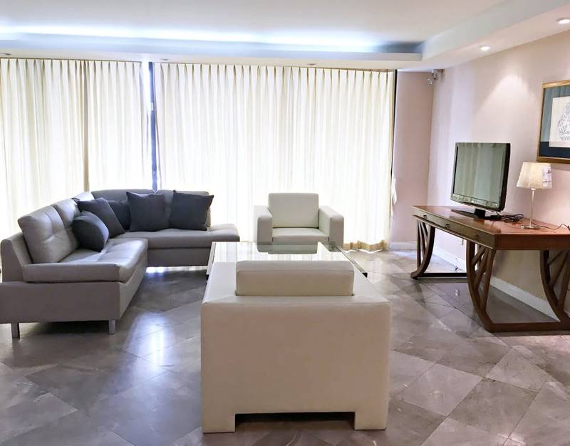 Somkid Gardens · 4 bedroom · 250 SqM · Floor 20 · Chidlom, Bangkok · Photo 1 Somkid Gardens 4-bedroom Condo in Chidlom, Bangkok – photo 1